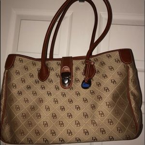 Dooney & Bourke Anniversary Signature Tote